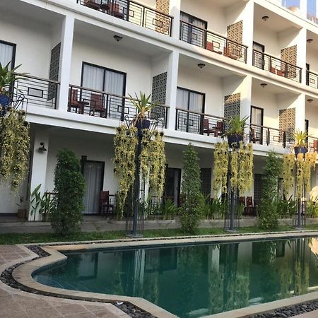 Apsara Sovannaphum Boutique Siem Reap Extérieur photo