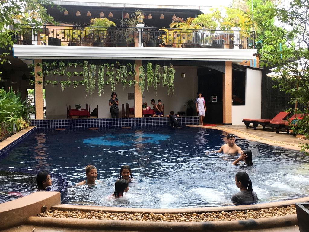 Apsara Sovannaphum Boutique Siem Reap Extérieur photo