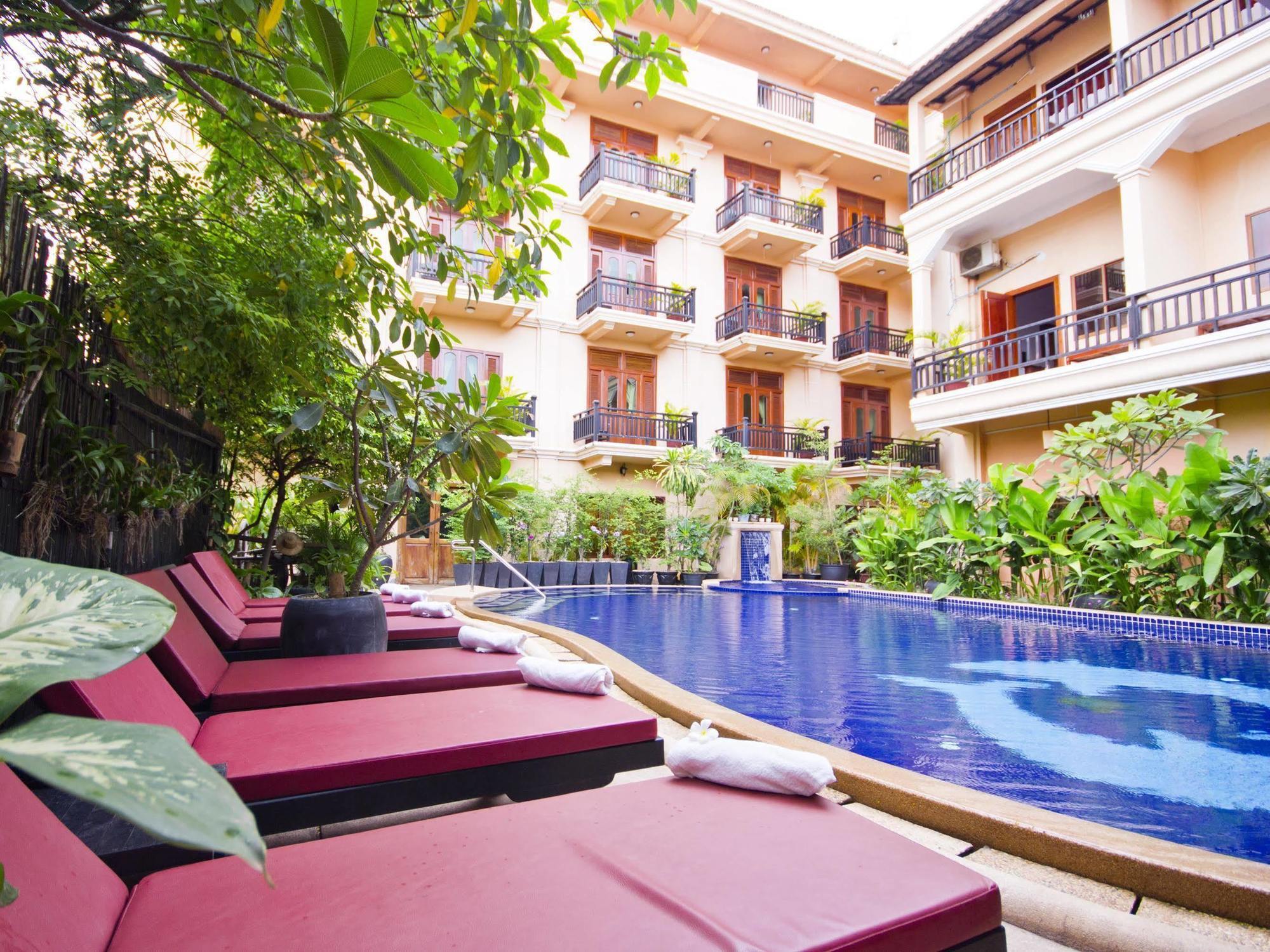 Apsara Sovannaphum Boutique Siem Reap Extérieur photo